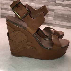 Lucky Brand brown leather platform wedge sz 8.5